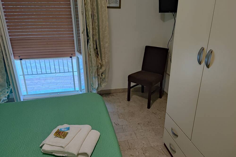 Our apartment is located on the 2nd floor of a stately building in Catanzaro, Catanzaro Province