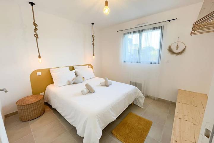 Location de vacances pour 6 personnes, avec jardin ainsi que jacuzzi et terrasse à Tréveneuc - 4