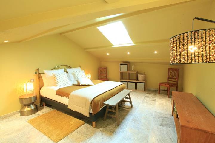 Chambre d’hôte pour 2 personnes en Provence