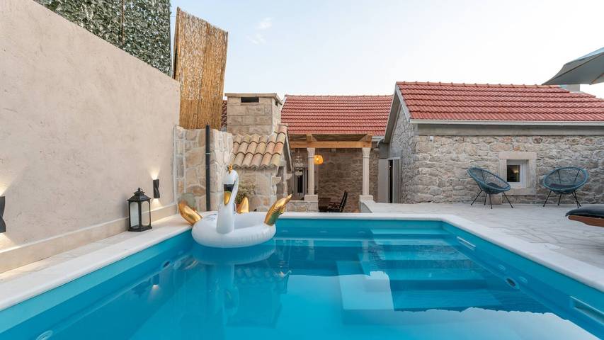 Ferienhaus für 5 Personen, mit Balkon/Terrasse und Garten sowie Pool auf Peljesac