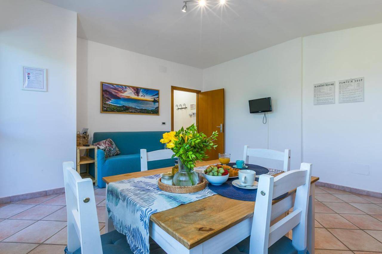 Appartamento intero, One-Bedroom Apartment in Rosignano Marittimo, Costa degli Etruschi