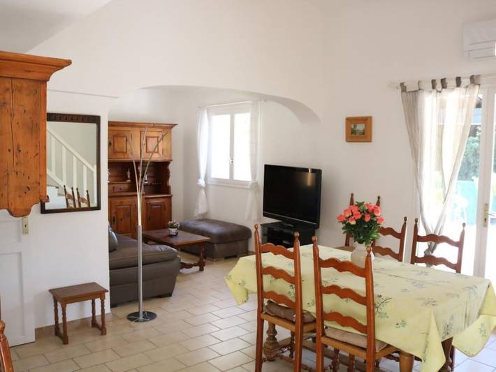 Location de vacances pour 6 personnes, avec piscine ainsi que jardin et terrasse, animaux acceptés dans Plage de la Garonnette - 4