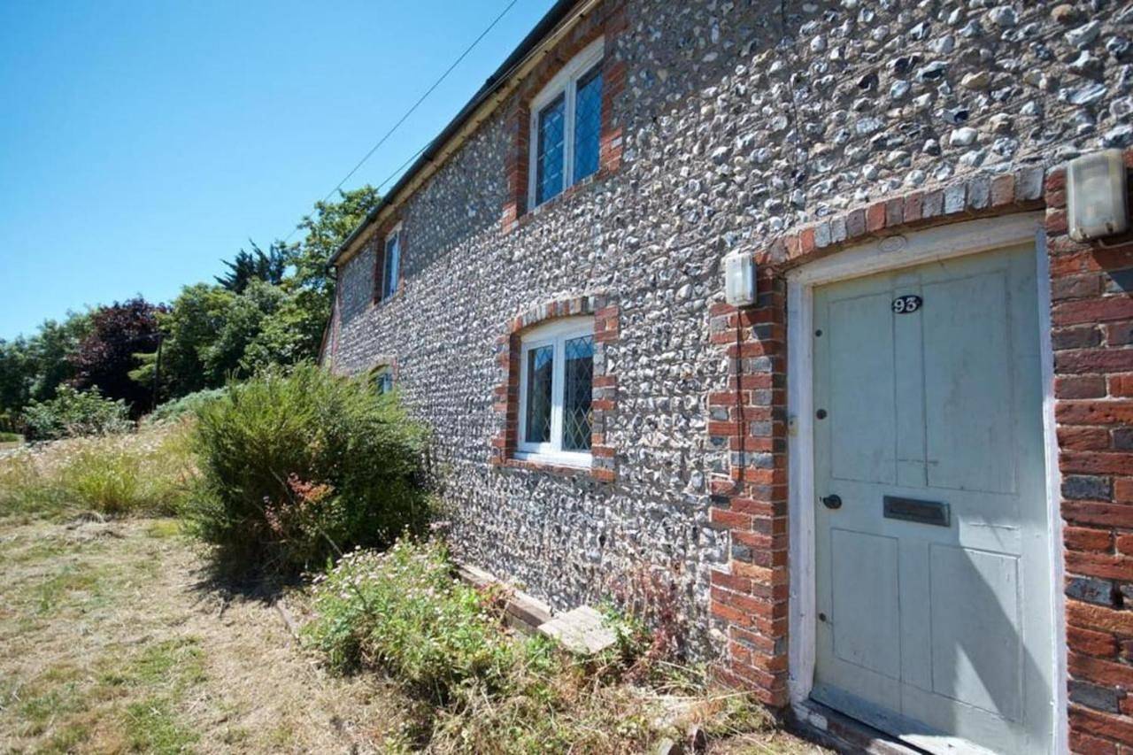 Two-Bedroom House in Eastbourne, Ost Sussex