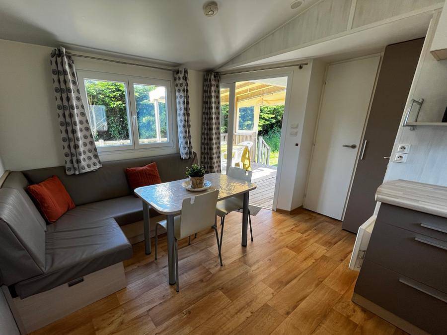 Camping Sunêlia la Baie de Saint Pol - Mobilheim 4 personen - Komfort - 2 Zimmer - 25m² in Saint-Pol-de-Léon, Ceinture Dorée