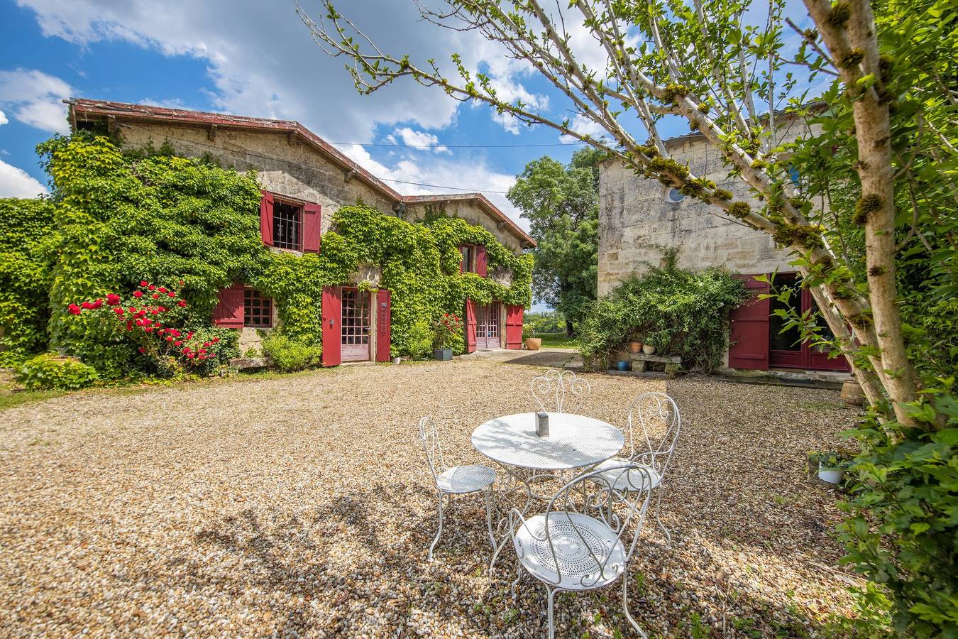 Maison De Vacances pour 2 Personnes dans Arveyres, Région de Libourne