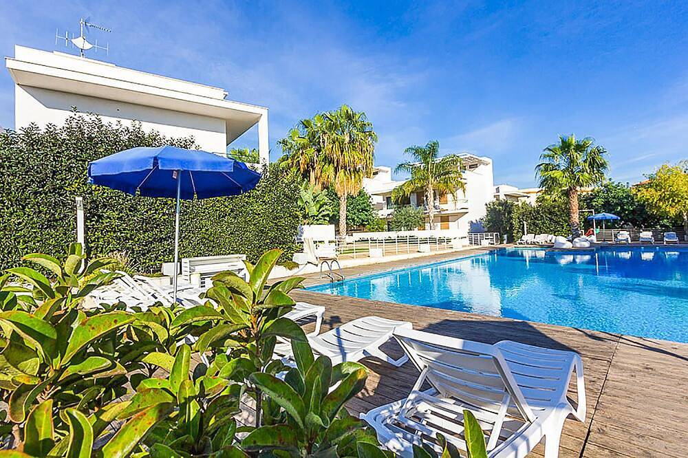 2 bedroom gorgeous home in Marina di Ragusa in Marina di Ragusa, Ragusa