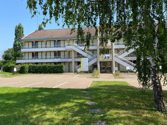 Hôtel pour 3 personnes, avec terrasse et jardin, animaux acceptés
