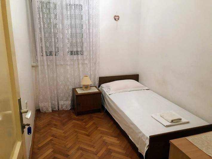 Apartament wakacyjny dla 5 osób w Drašnice
