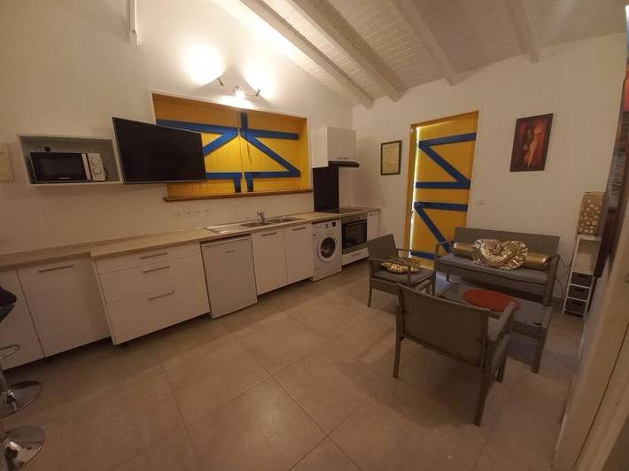 Gîte pour 4 personnes, avec terrasse et jardin ainsi que jacuzzi et piscine à Lamentin (Guadeloupe) - 3