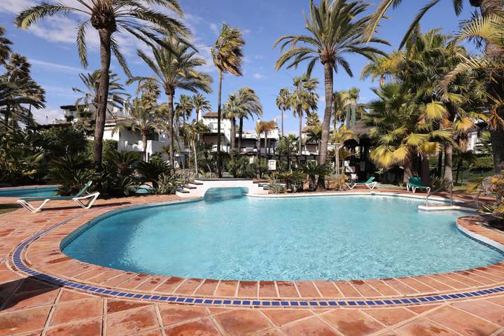 Ferienhaus für 6 Personen, mit Garten und Kinderpool