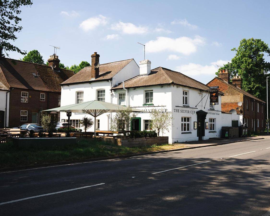 Twin Room with Private Bathroom in Harpenden, Hertfordshire