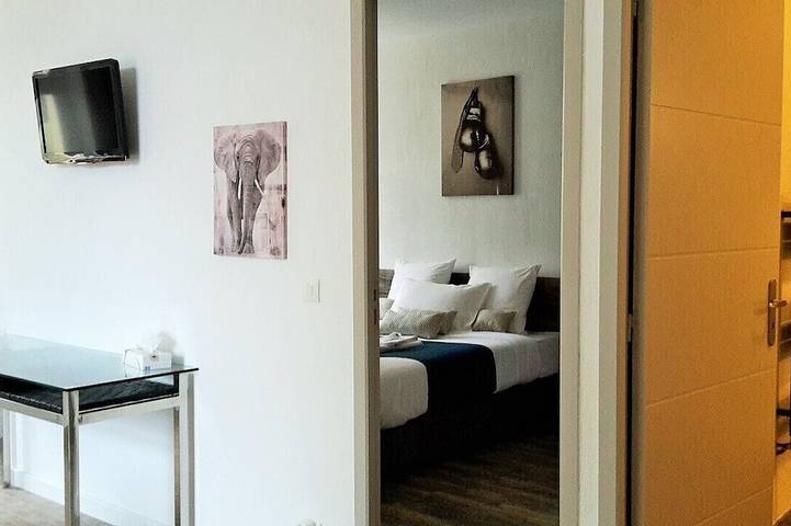 Gîte pour 4 personnes, avec jacuzzi ainsi que terrasse et jardin à Clairac (Lot-et-Garonne) - 2