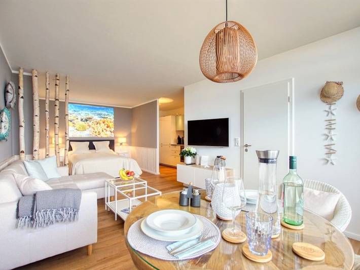 Ferienpark für 3 Personen, mit Sauna und Seeblick sowie Balkon und Ausblick in Heiligenhafen
