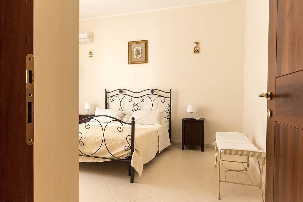La Maison. Élégance et raffinement. in Grottaglie, Province de Taranto