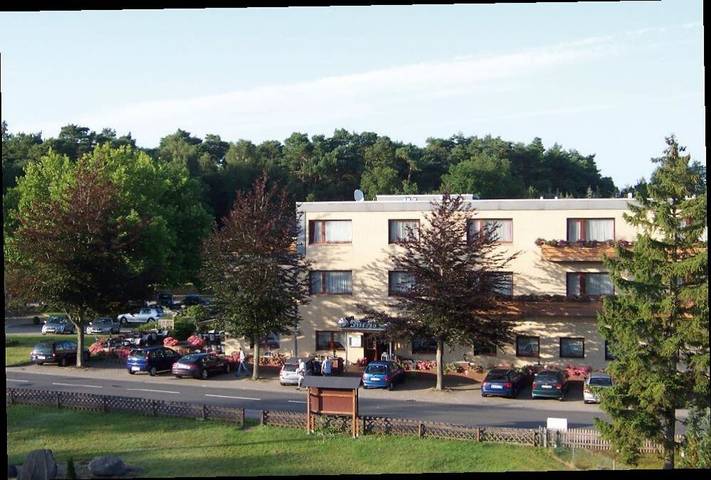 Hotel, mit Terrasse und Garten