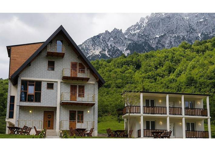 Maison d’hôte pour 3 personnes, avec jardin et terrasse dans Theth
