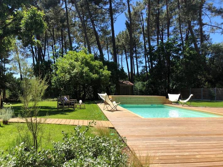 Location de vacances pour 6 personnes, avec piscine et jardin dans Cassy - 2