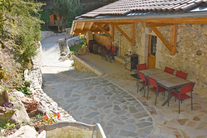 Maison de vacances pour 11 personnes, avec vue sur le lac ainsi que vue et jardin, adapté aux familles