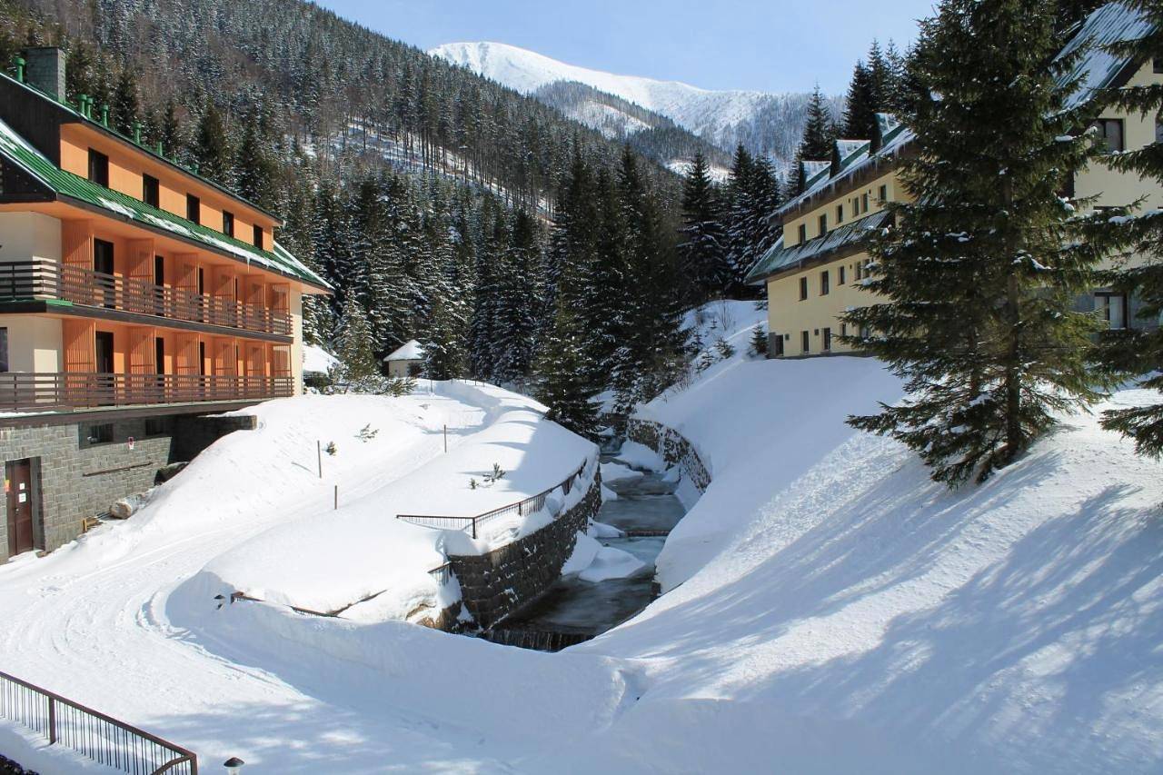 Special Offer - Double or Twin Room with New Year's Package in Špindlerův Mlýn, Trautenau regio