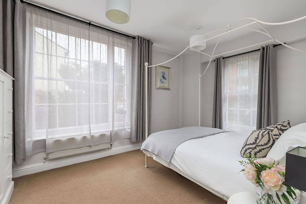 Entire apartment, Beautiful apartment in the centre of Winchester with parking! in Winchester, South Downs