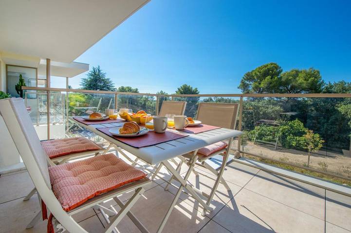 Gîte pour 4 personnes, avec piscine et balcon dans Parc de Vaugrenier - 2