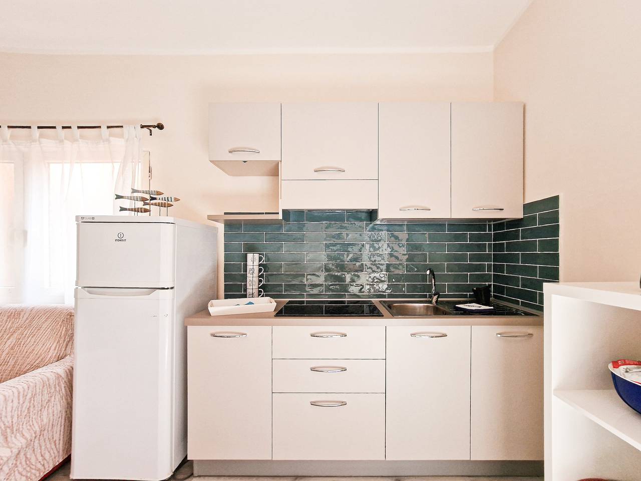 Entire apartment, Apartment 'Bilocale Scirocco De Luxe' with Private Terrace and Air Conditioning in Portoferraio, Tuscan Archipelago National Park