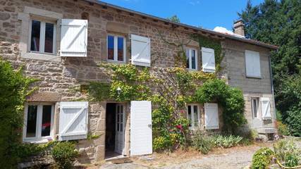Appartement de vacances pour 2 personnes, avec jardin dans la Creuse