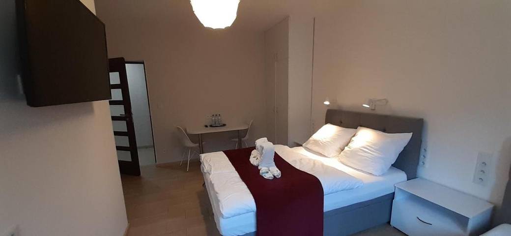 Chambre d’hôte pour 2 personnes, avec vue et jardin à Varsovie - 3