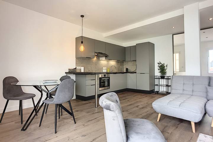 Ferienwohnung für 2 Personen, mit Balkon in Antibes - 4