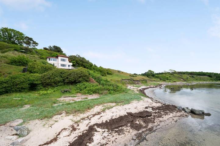 Ferieudlejning for 8 personer, med terrasse, husdyr tilladt i Ølsted