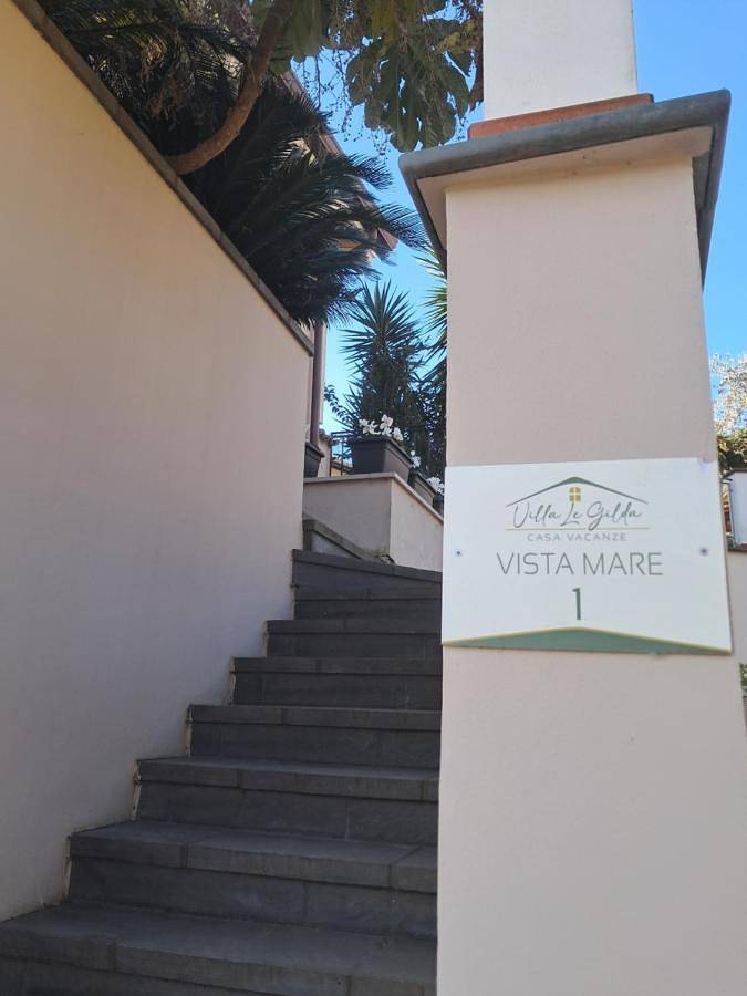 Villa für 6 Personen, mit Garten und Ausblick in Massa - 3