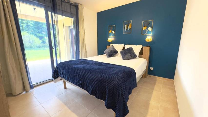 Location de vacances pour 6 personnes, avec vue et jardin à Feytiat - 3