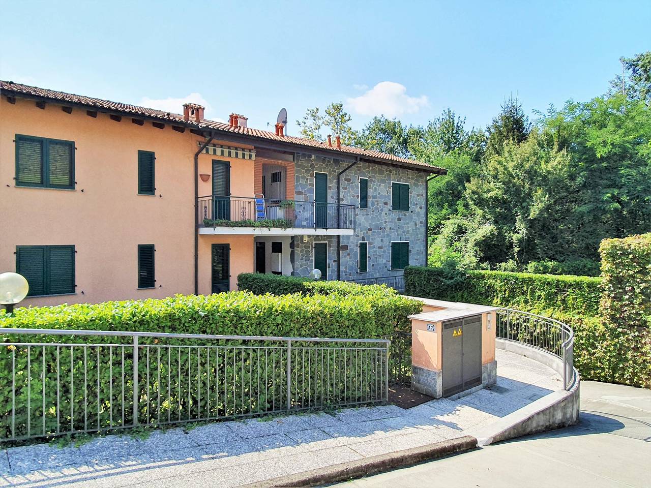 Vakantiehuis bij Lago Maggiore in Bosco Valtravaglia, Gemeente Montegrino Valtravaglia