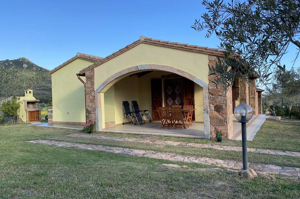 Villa Marta in Genna Spina, Castiadas