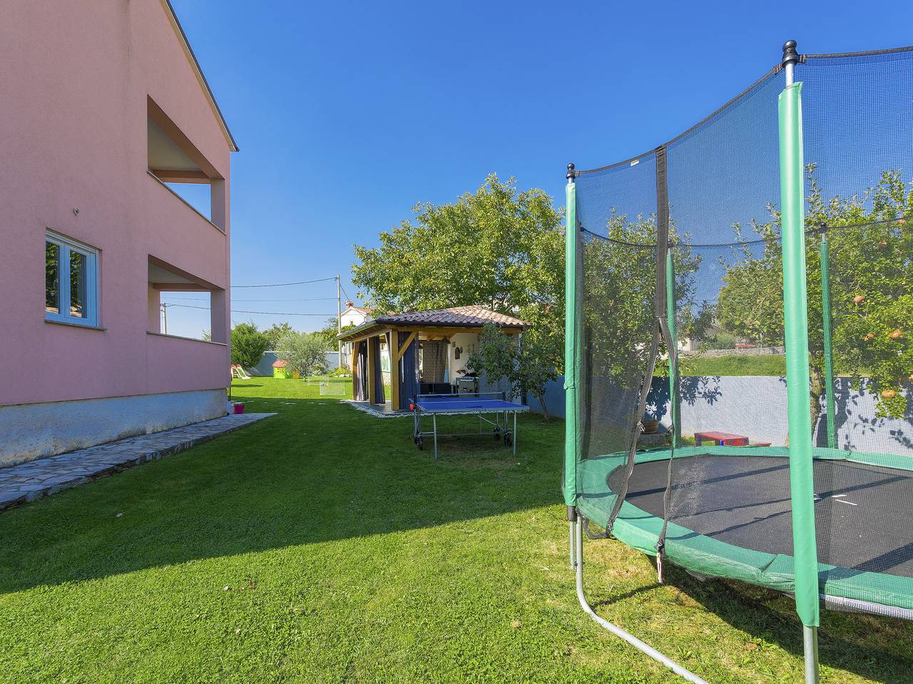 Paus in Barban, Südküste Istrien