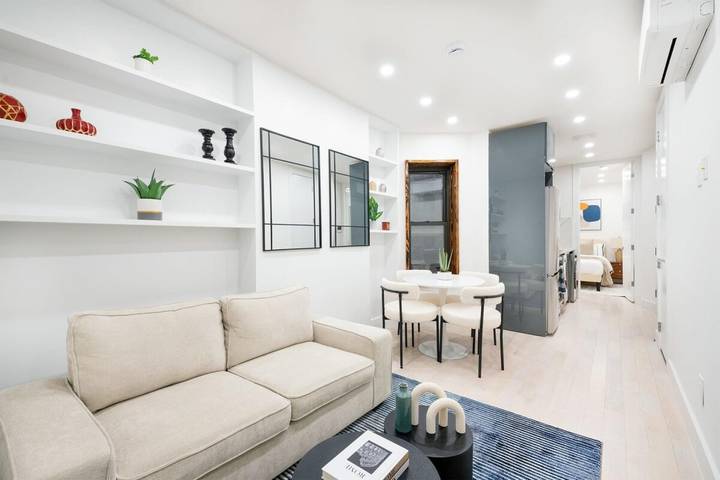 Vacation rental for 4 people, with pets in Midtown (New York)