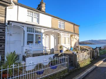 Holiday Home for 4 People in Porthmadog, Gwynedd, Photo 1