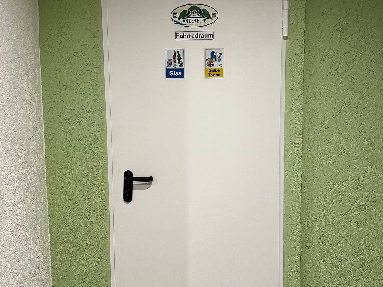 Ganze Ferienwohnung, Ferienwohnungen in Olsberg Ot Elpe - Oliver 35qm in Elpe, Olsberg