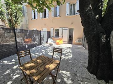 Gîte pour 2 personnes, avec terrasse à Toulon