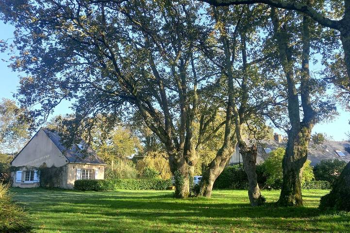 Maison de vacances pour 4 personnes, avec Jardin à Plougoumelen