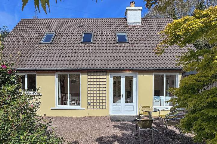 Location de vacances pour 4 personnes, avec sauna ainsi que terrasse et jardin à Kenmare