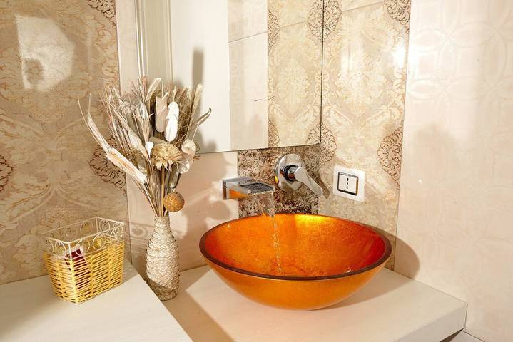 Cottage Paradiso con giardino e Jacuzzi privata in Diano Castello, Riviera di Ponente