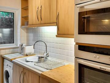 Cottage for 3 People in Tilehurst, West Berkshire, Photo 4