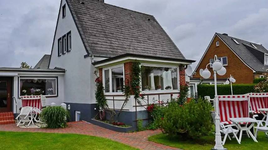 Bungalow für 2 Personen, mit Garten