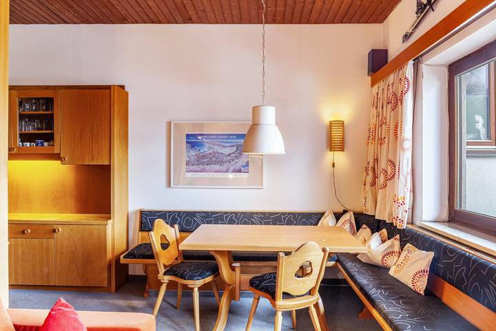 Ganze Wohnung, Ferienwohnung "Haus Excelsior Top 13" mit Bergblick, Balkon und Wlan in Seefeld in Tirol, Innsbruck Land