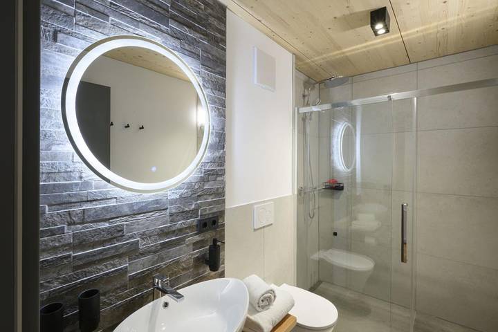 Gîte pour 6 personnes, avec balcon/terrasse ainsi que sauna et balcon, adapté aux familles à Oberammergau - 4