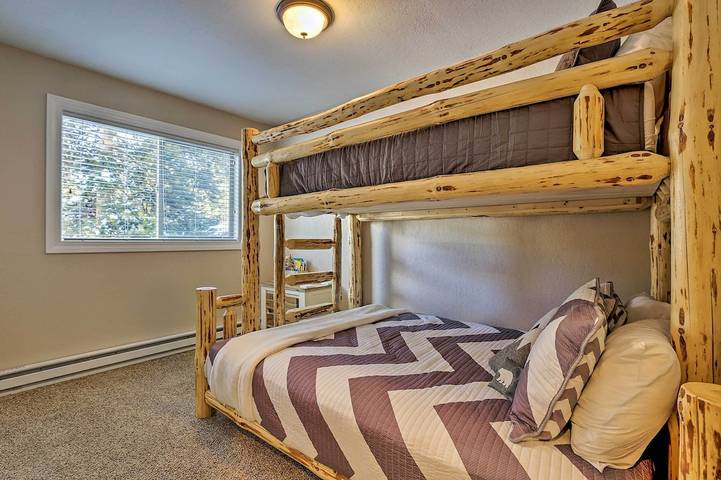 Vacation home for 8 people, with balcony and hot tub in Breckenridge
