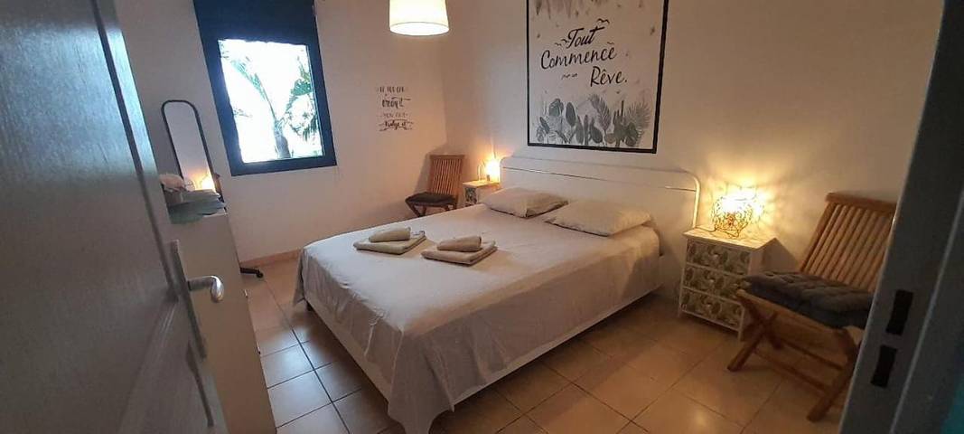 Gîte pour 4 personnes, avec vue et jardin dans Plage de Saint-Leu - 3