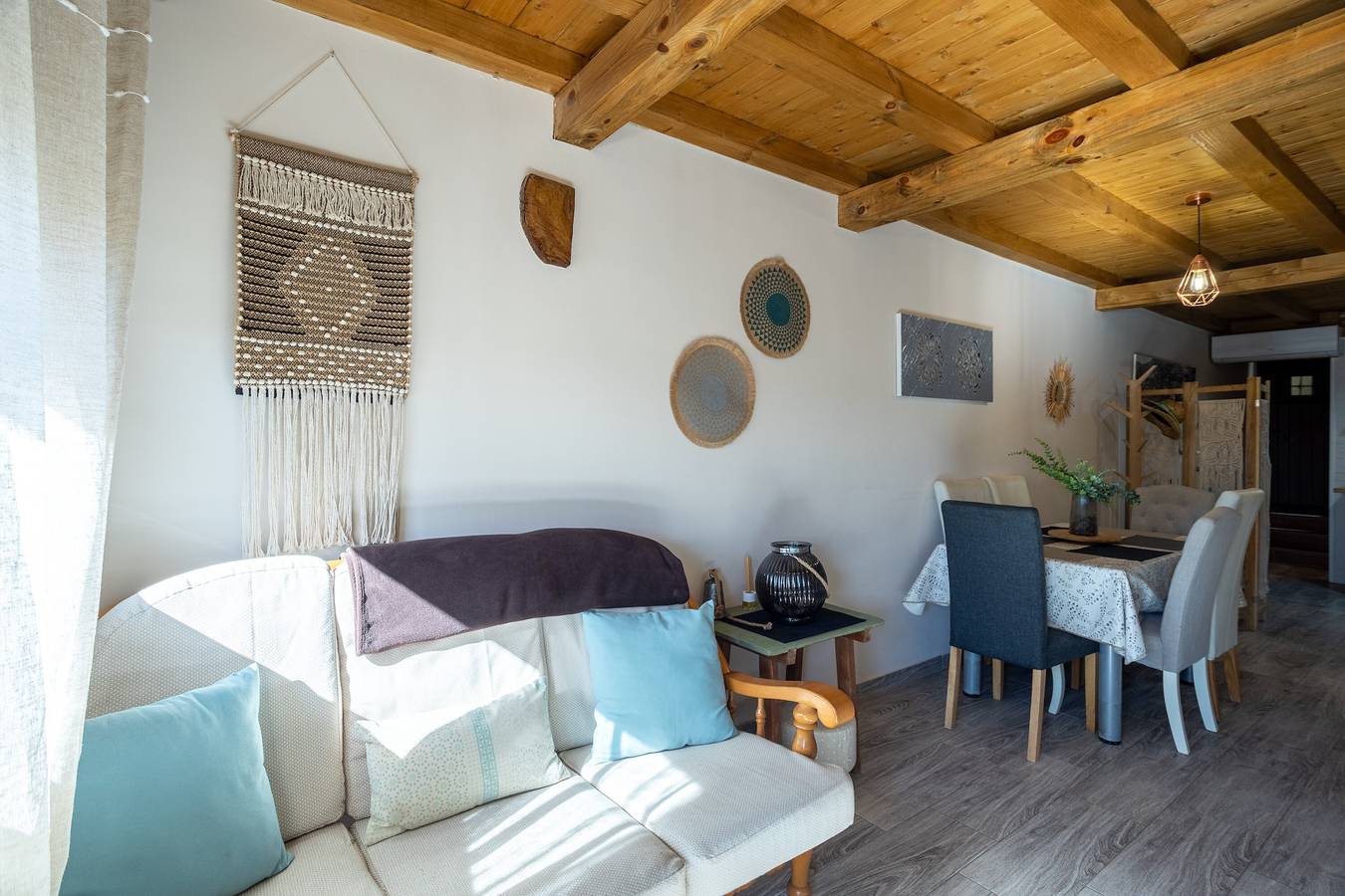 Ferienhaus 'La Casita Del Portal' mit Bergblick, Wlan und Klimaanlage in Pedro Bernardo, Valle del Tiétar