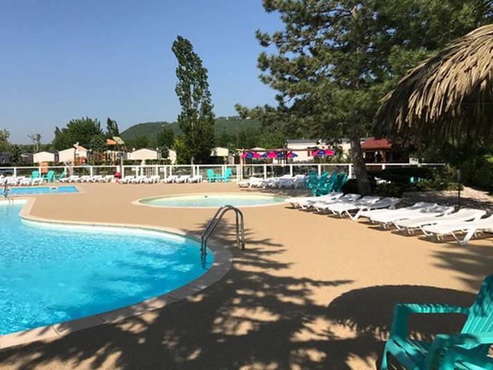 Camping Siblu Les Rives de Condrieu - Funpass inclus - Mobilheim 6 personen - Essentiel 2Sch 6P Signature Clim in Condrieu, Lyon und Umgebung